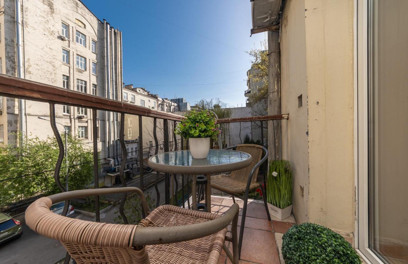 Apartment On Maidan, Khreschatyk 4 Street Kiew Exterior foto